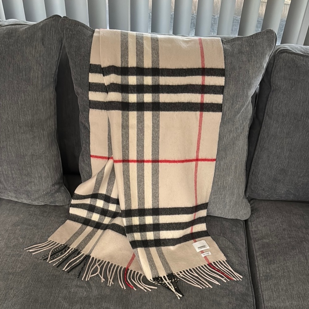 Burberry Classic Check Scarf in Cream, Black, and Red